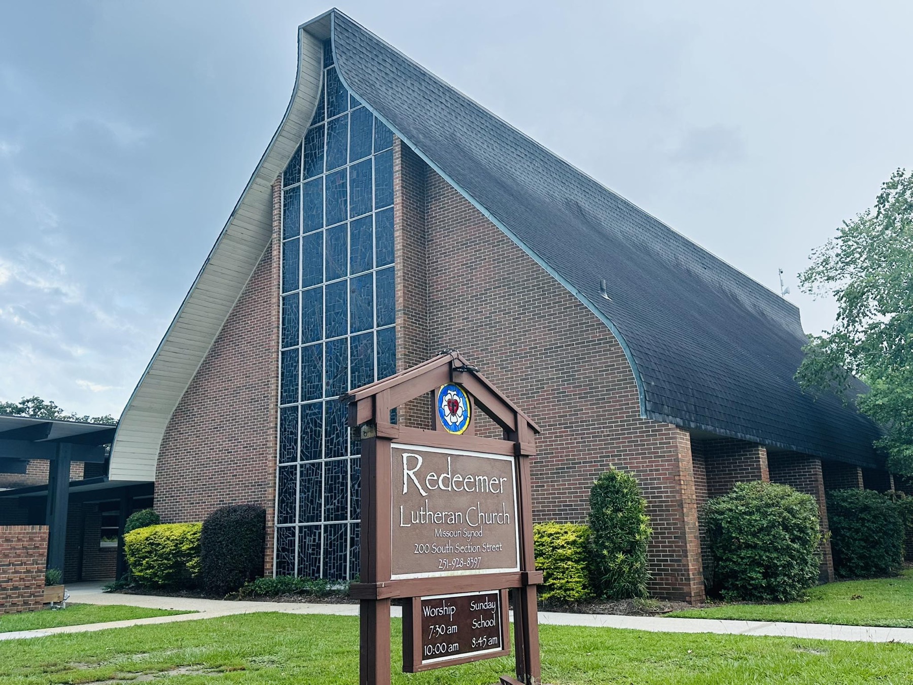 Redeemer Lutheran Church campus, home of Veritas Lutheran School